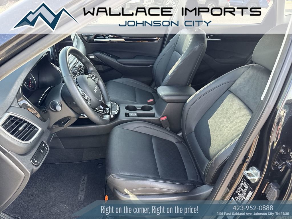 Used 2023 Kia Seltos SX image 13