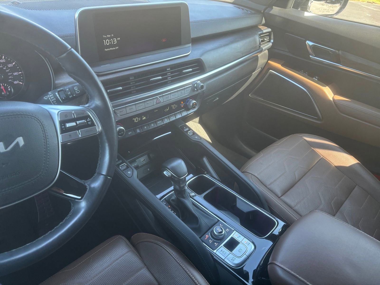 Used 2022 Kia Telluride SX w/ SX Prestige Package image 28
