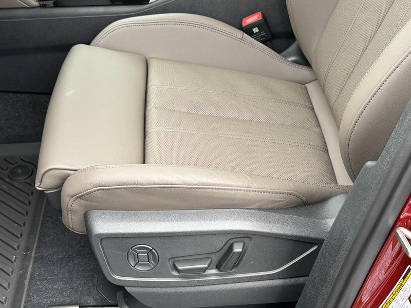 New 2025 Audi Q5 Premium Plus image 16