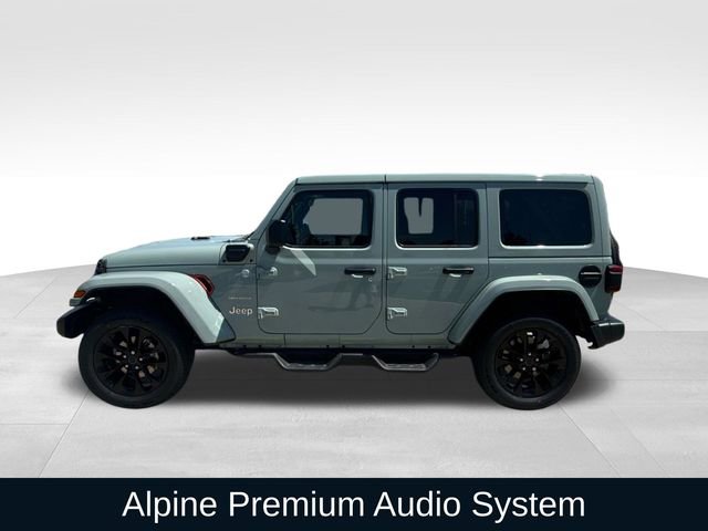 Used 2024 Jeep Wrangler Unlimited Sahara w/ Technology Group AWD/4WD image 6