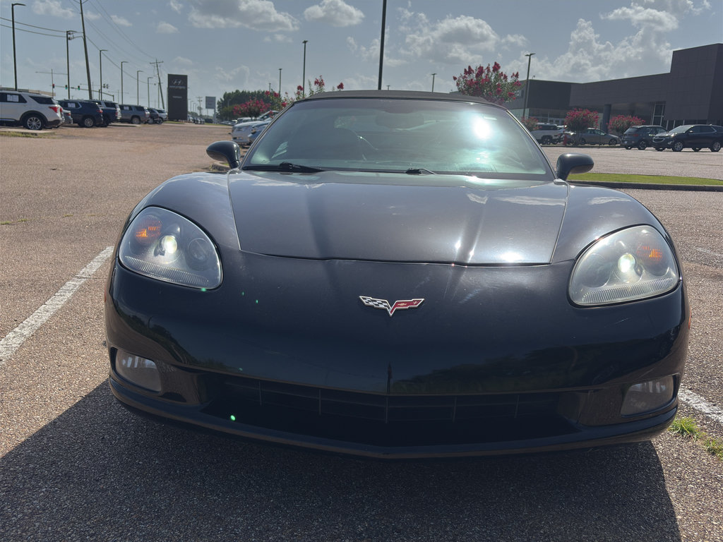 Used 2008 Chevrolet Corvette Convertible w/ Preferred Equipment Group RWD video 2
