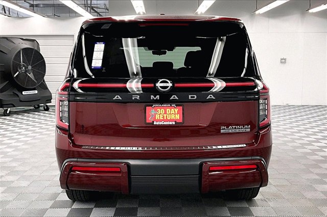 New 2025 Nissan Armada Platinum Reserve image 4