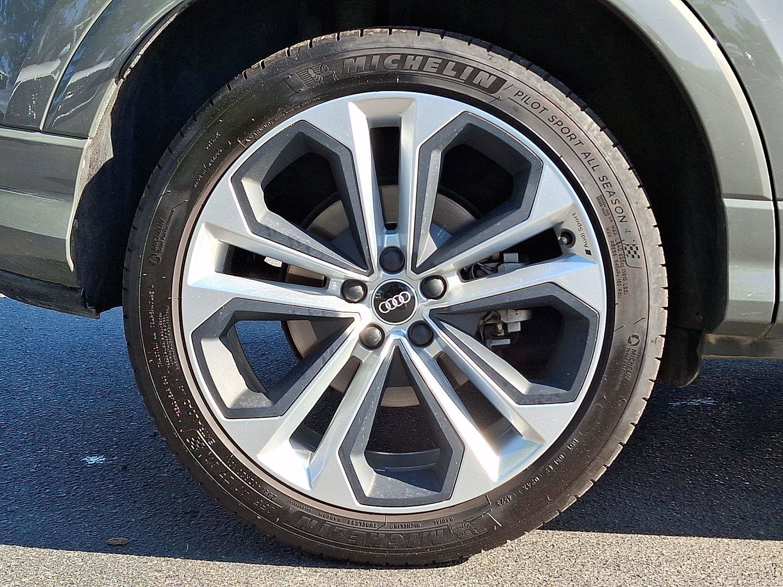 Used 2021 Audi Q3 2.0T Premium Plus w/ Premium Plus Package AWD/4WD image 8