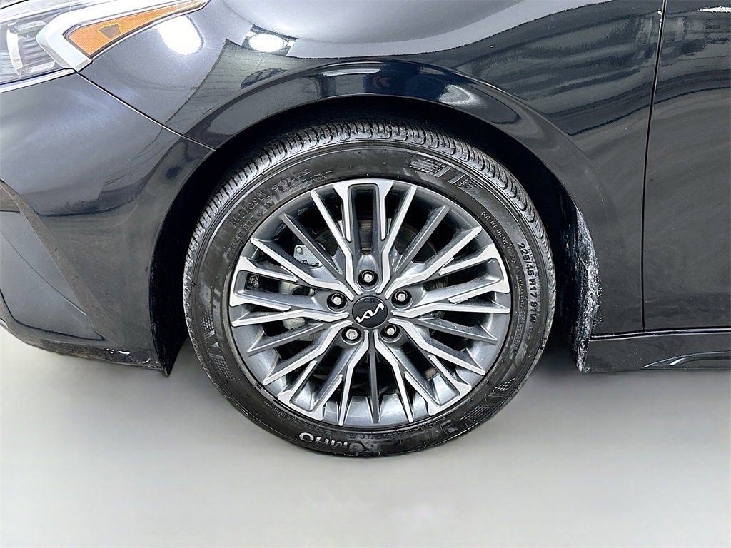 Used 2024 Kia Forte GT-Line w/ GT-Line Premium Package image 8
