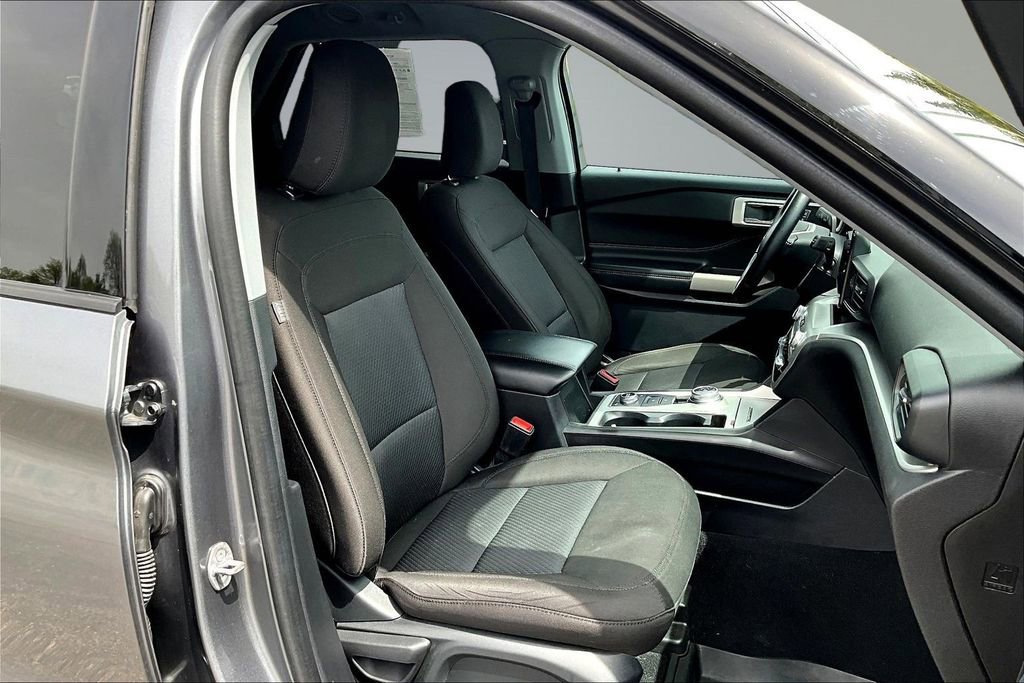 Certified 2022 Ford Explorer XLT AWD/4WD image 31