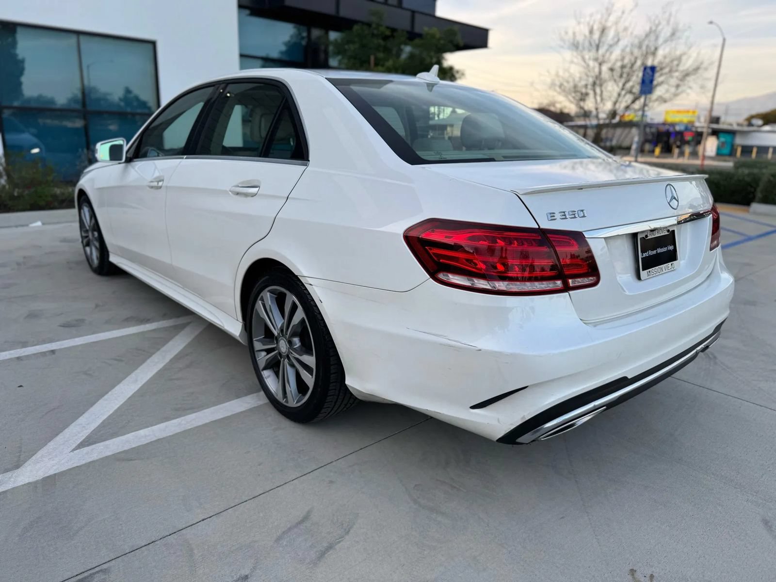 Used 2015 Mercedes-Benz E 350 Sedan image 8