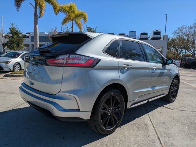 Used 2024 Ford Edge ST-Line image 4