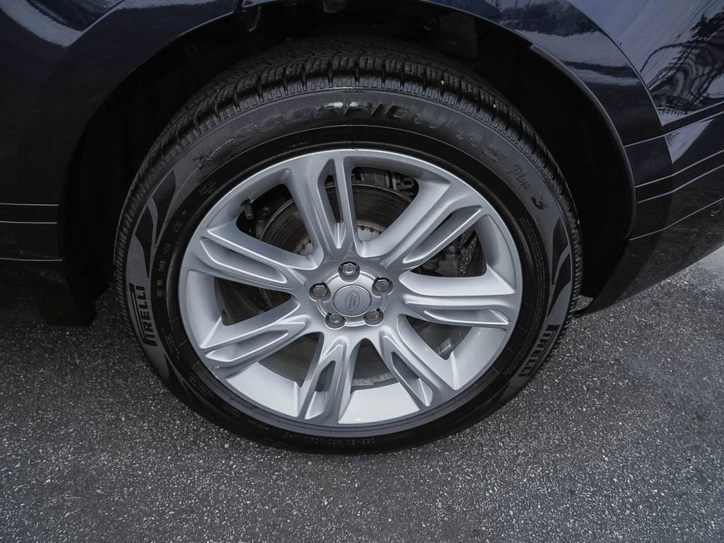 Used 2021 Land Rover Range Rover Velar S image 36