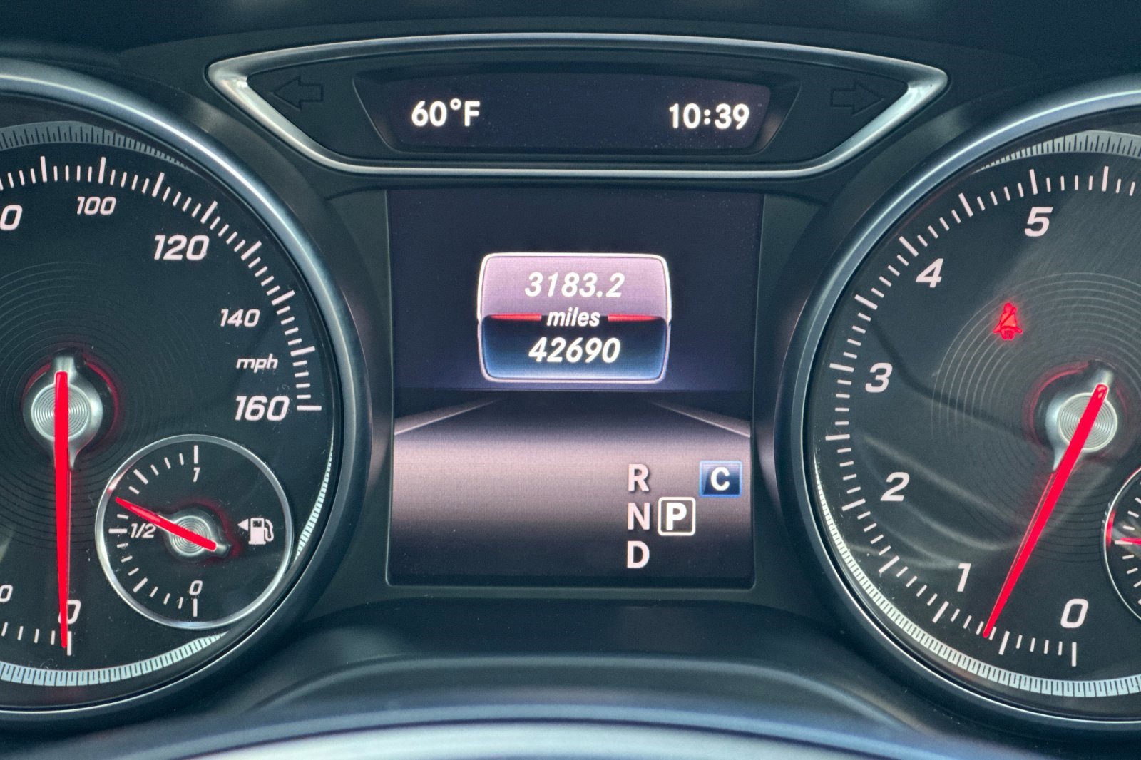 Certified 2018 Mercedes-Benz GLA 250 4MATIC image 18