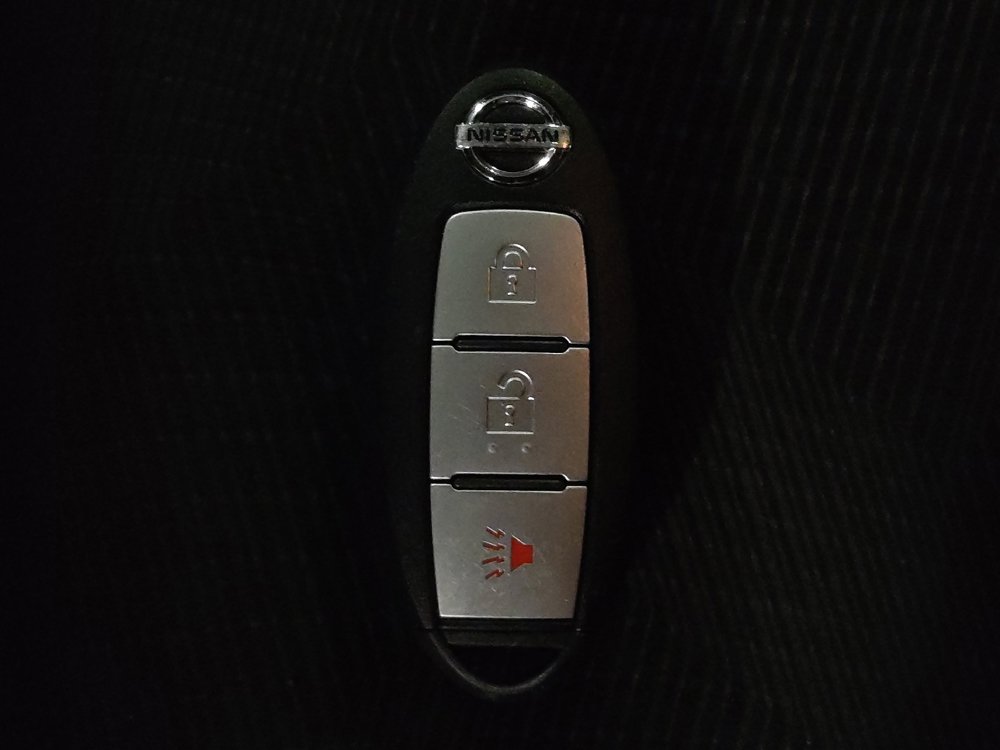 Used 2015 Nissan Rogue SV FWD image 32