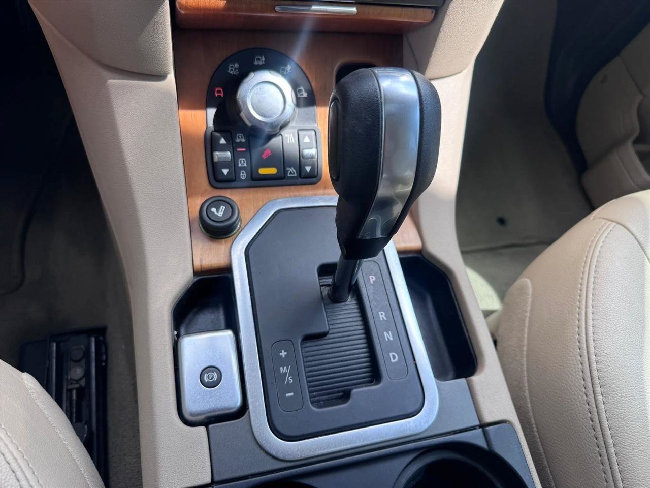 Used 2012 Land Rover LR4 AWD/4WD image 83