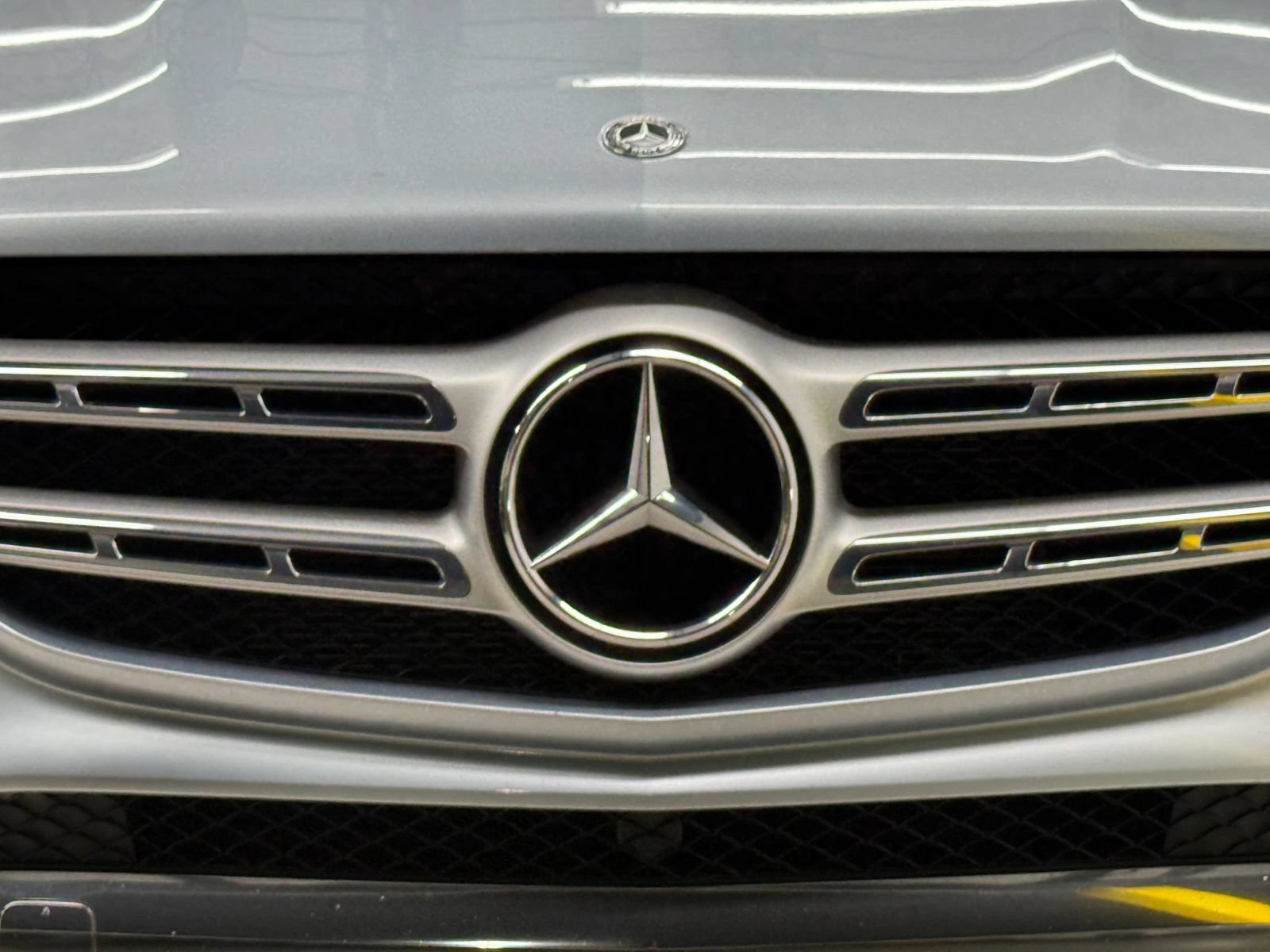 Used 2018 Mercedes-Benz GLS 450 4MATIC image 5
