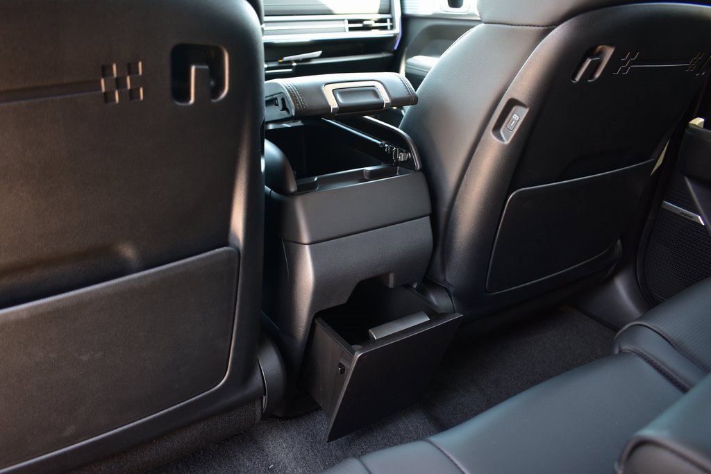 New 2025 Hyundai Santa Fe Limited image 28