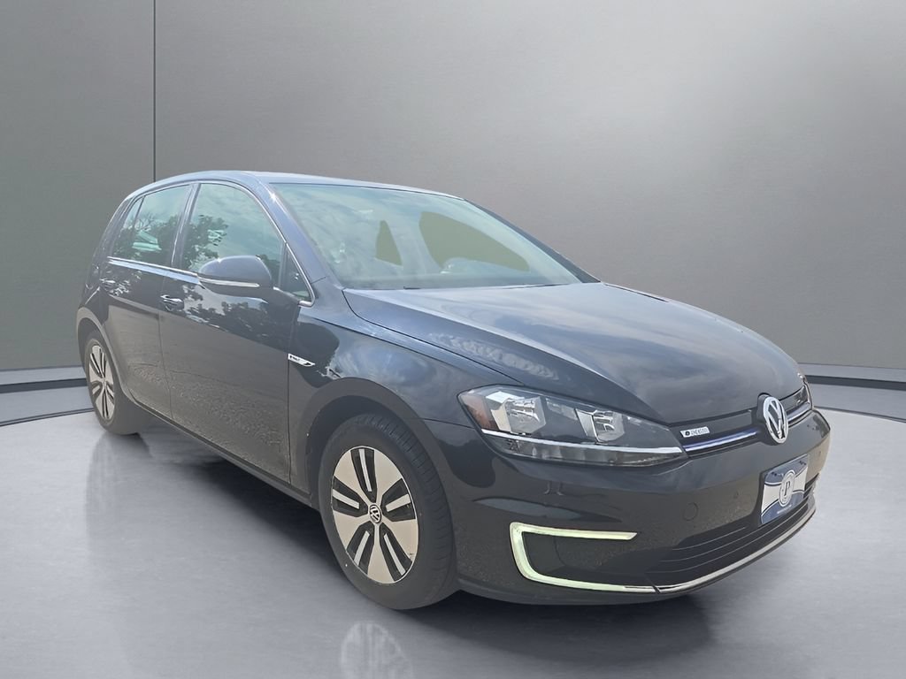 Used 2018 Volkswagen e-Golf SEL FWD image 1