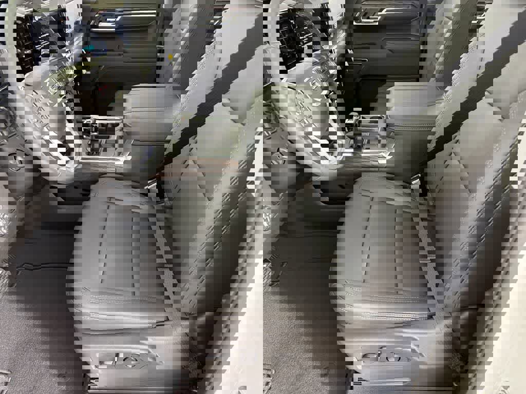 New 2026 GMC Sierra 1500 SLT w/ SLT Premium Plus Package AWD/4WD image 9