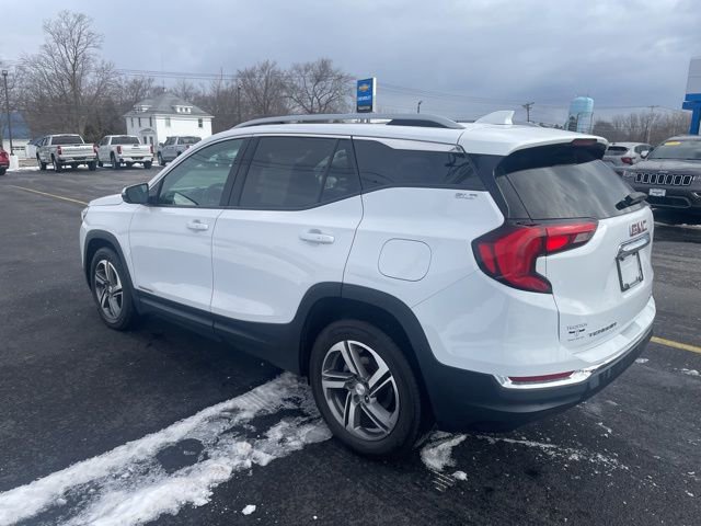 Used 2021 GMC Terrain SLT image 10