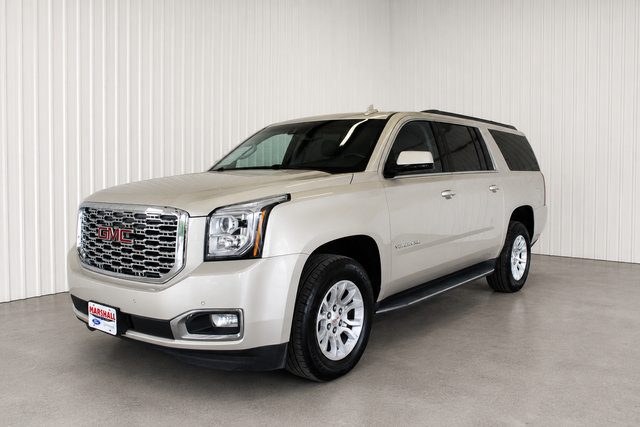 Used 2017 GMC Yukon XL SLT AWD/4WD image 3