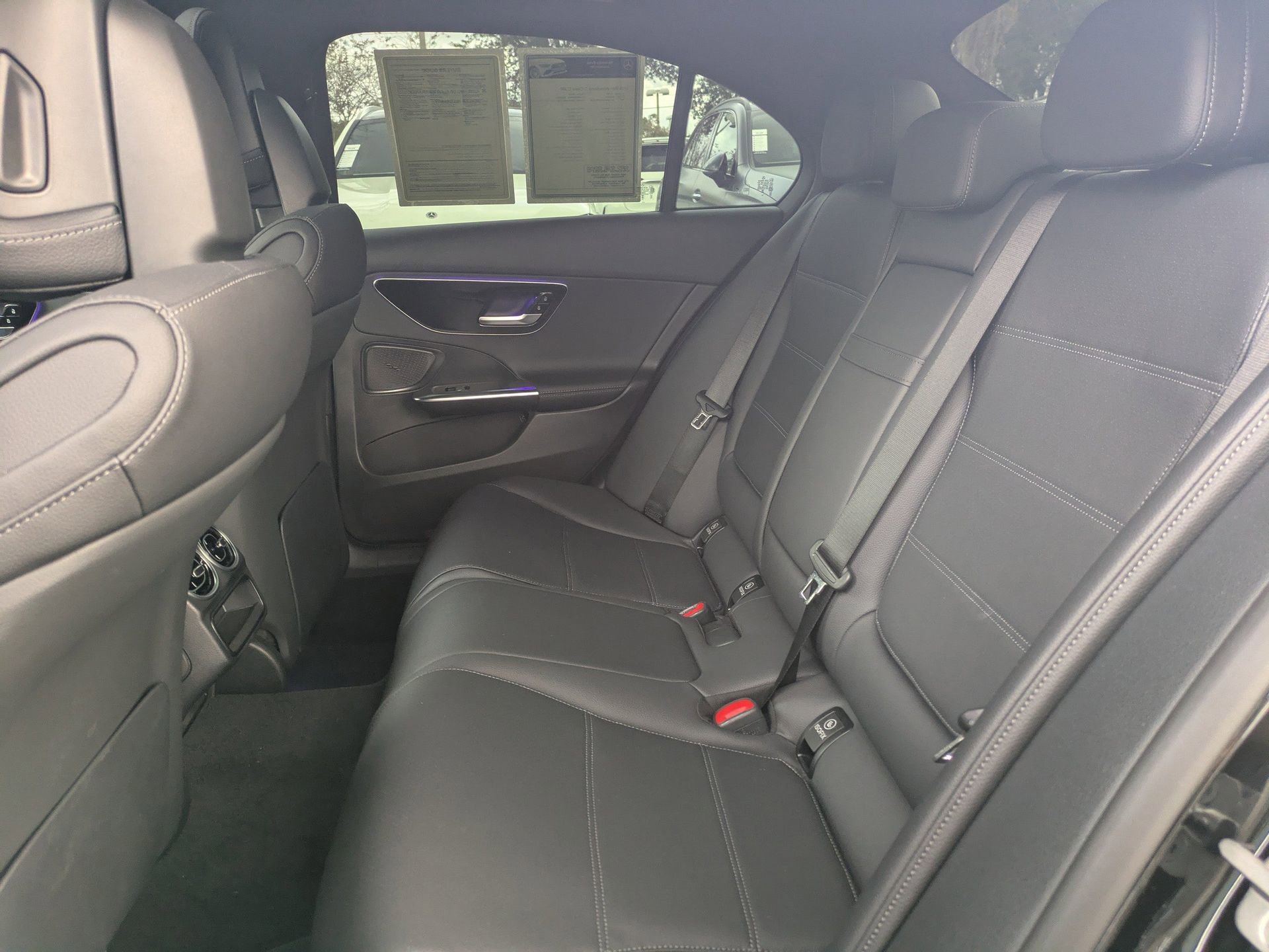 Used 2025 Mercedes-Benz C 300 Sedan image 13