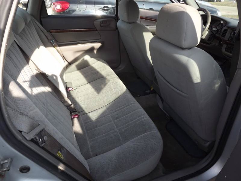 Used 2004 Chevrolet Impala FWD image 9
