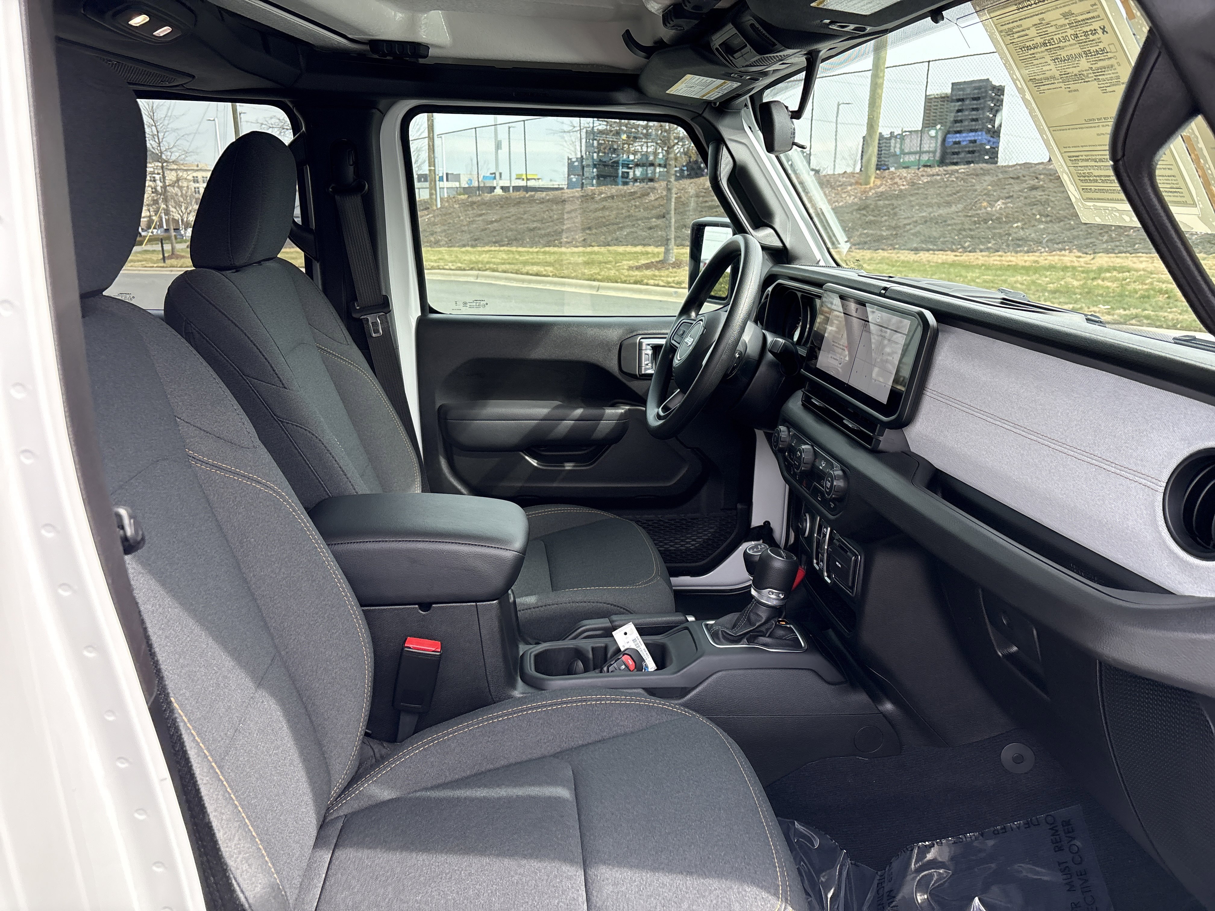 Certified 2025 Jeep Gladiator Nighthawk image 25