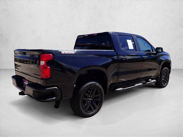 Used 2025 Chevrolet Silverado 1500 Custom Trail Boss w/ Turbomax Blackout Package AWD/4WD image 4