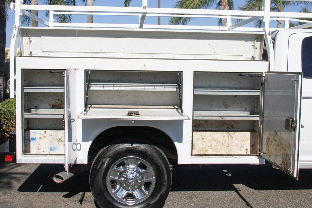 Used 2021 RAM 3500 Big Horn image 11