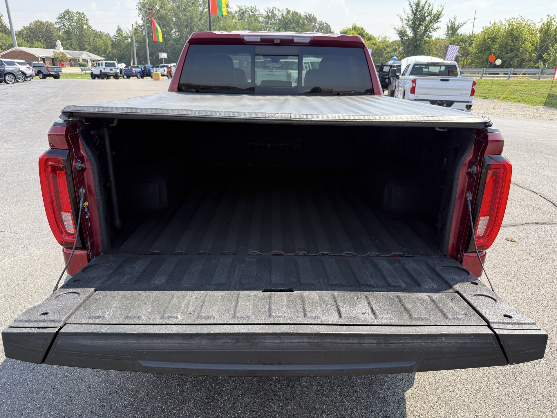 Used 2019 GMC Sierra 1500 AT4 w/ AT4 Premium Package AWD/4WD image 42