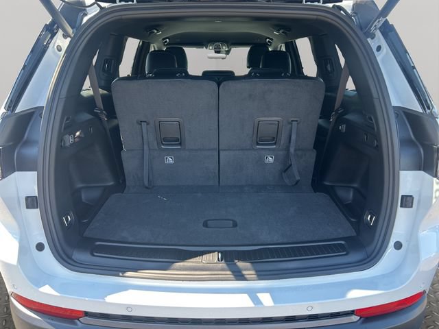New 2026 Jeep Grand Cherokee L 4WD image 24