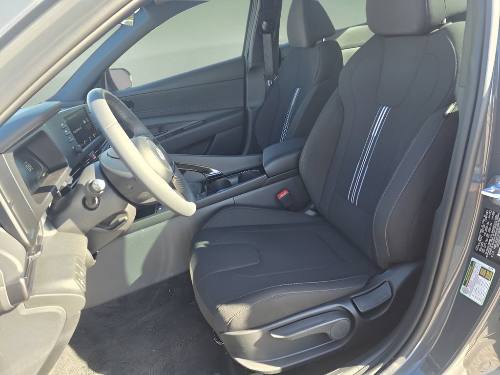 New 2026 Hyundai Elantra SEL Sport Premium FWD image 12