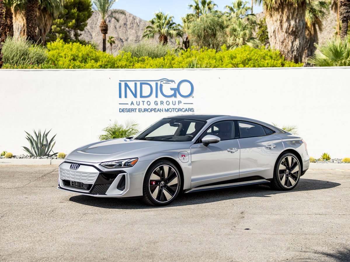 New 2025 Audi S e-tron GT Prestige image 1