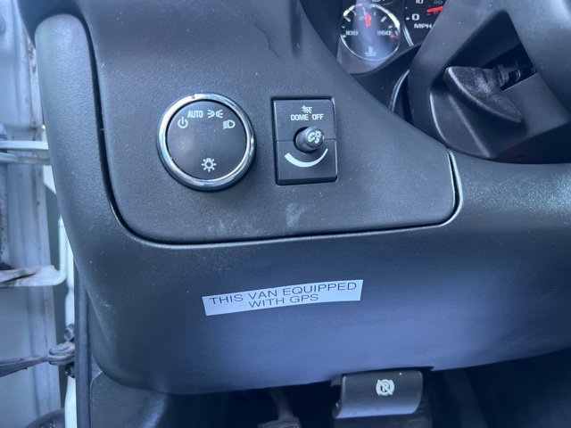 Used 2017 Chevrolet Express 2500 RWD image 19