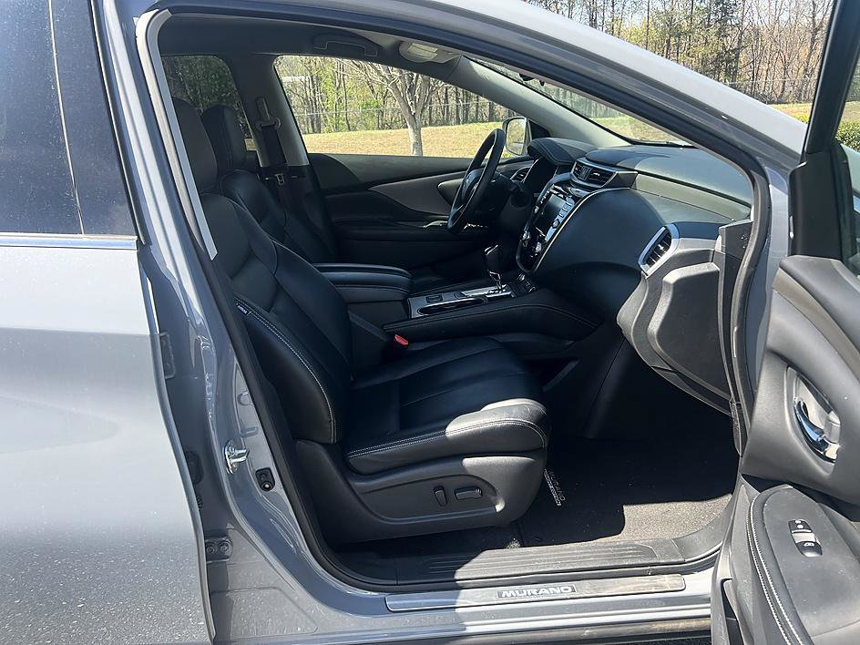 Certified 2024 Nissan Murano SV w/ SV Midnight Edition Package image 23