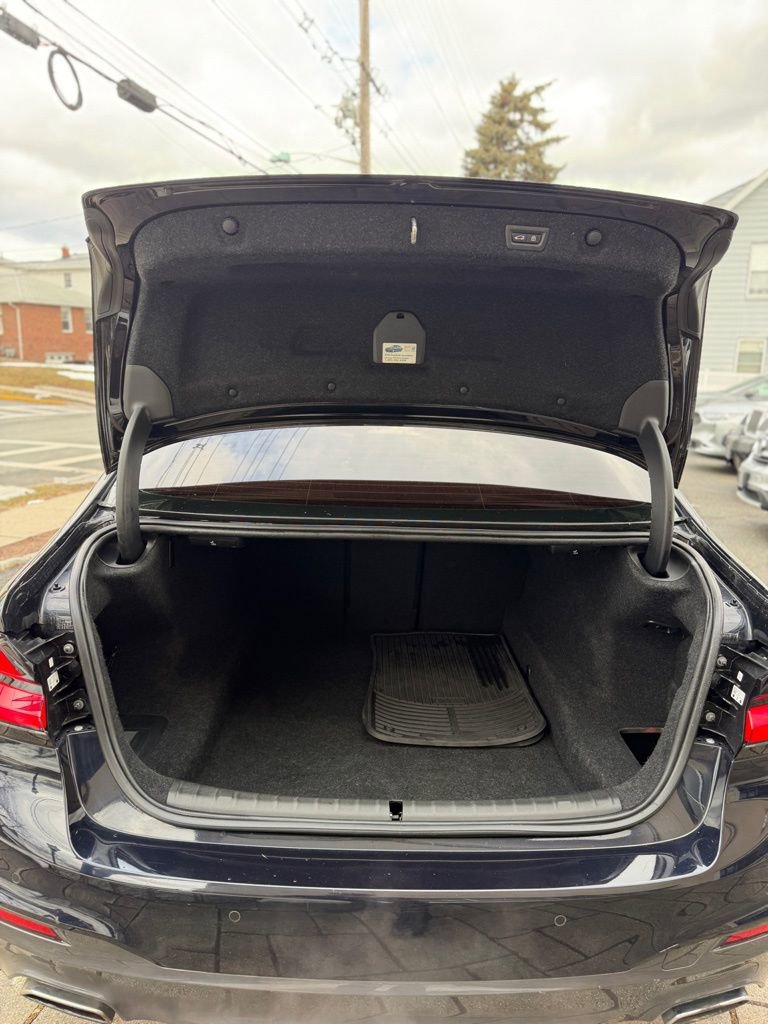 Used 2018 BMW 540i xDrive image 26