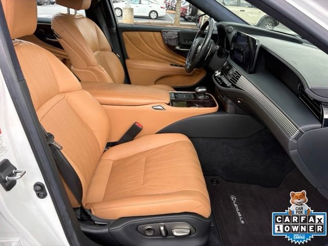 Used 2021 Lexus LS 500 w/ Interior Upgrade Package RWD image 23