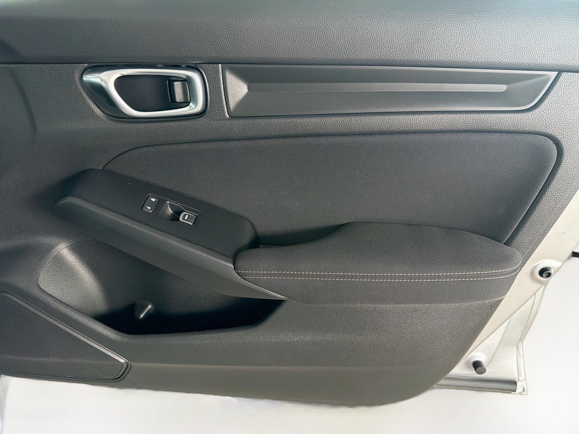 Used 2025 Honda Civic LX image 30