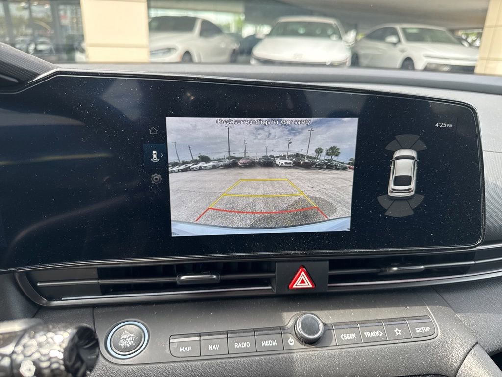 Used 2025 Hyundai Elantra N FWD image 30