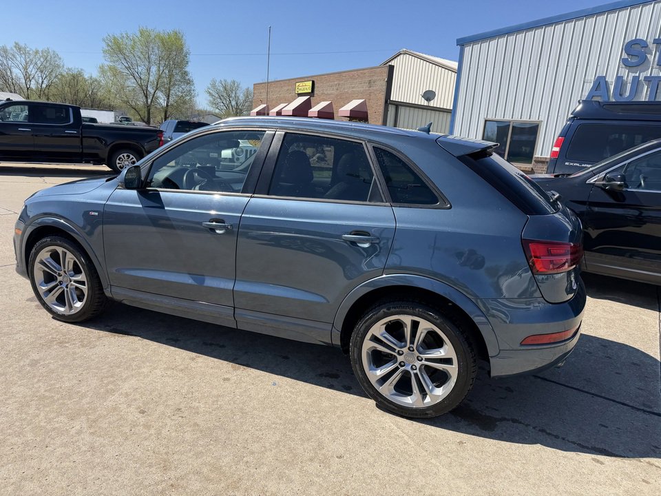 Used 2018 Audi Q3 2.0T Premium w/ Convenience Package image 8