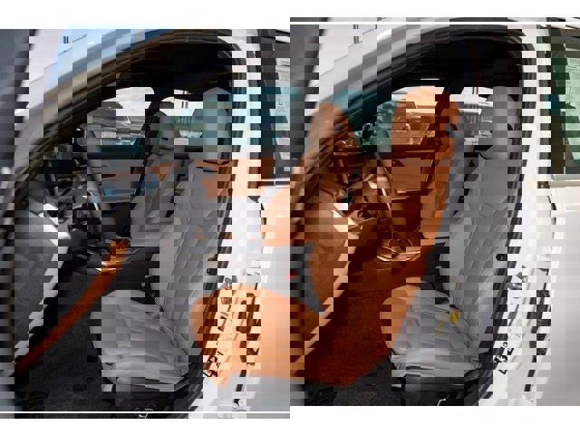 New 2026 BMW 330i xDrive Sedan w/ Convenience Package image 73