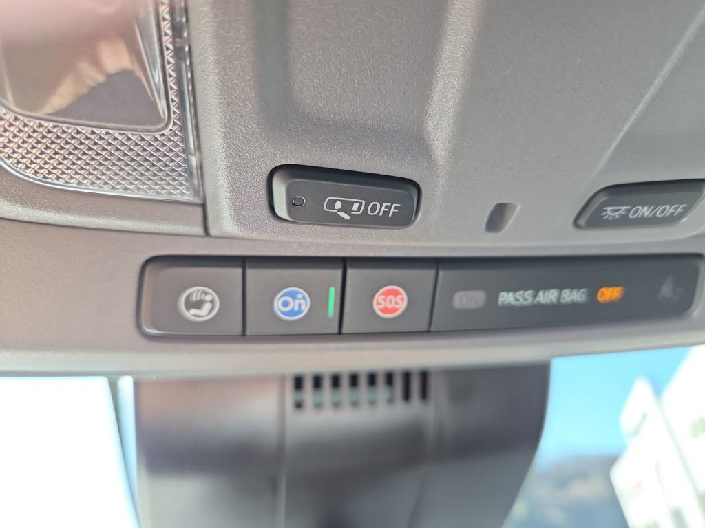 Used 2024 Chevrolet Silverado 1500 Custom image 29