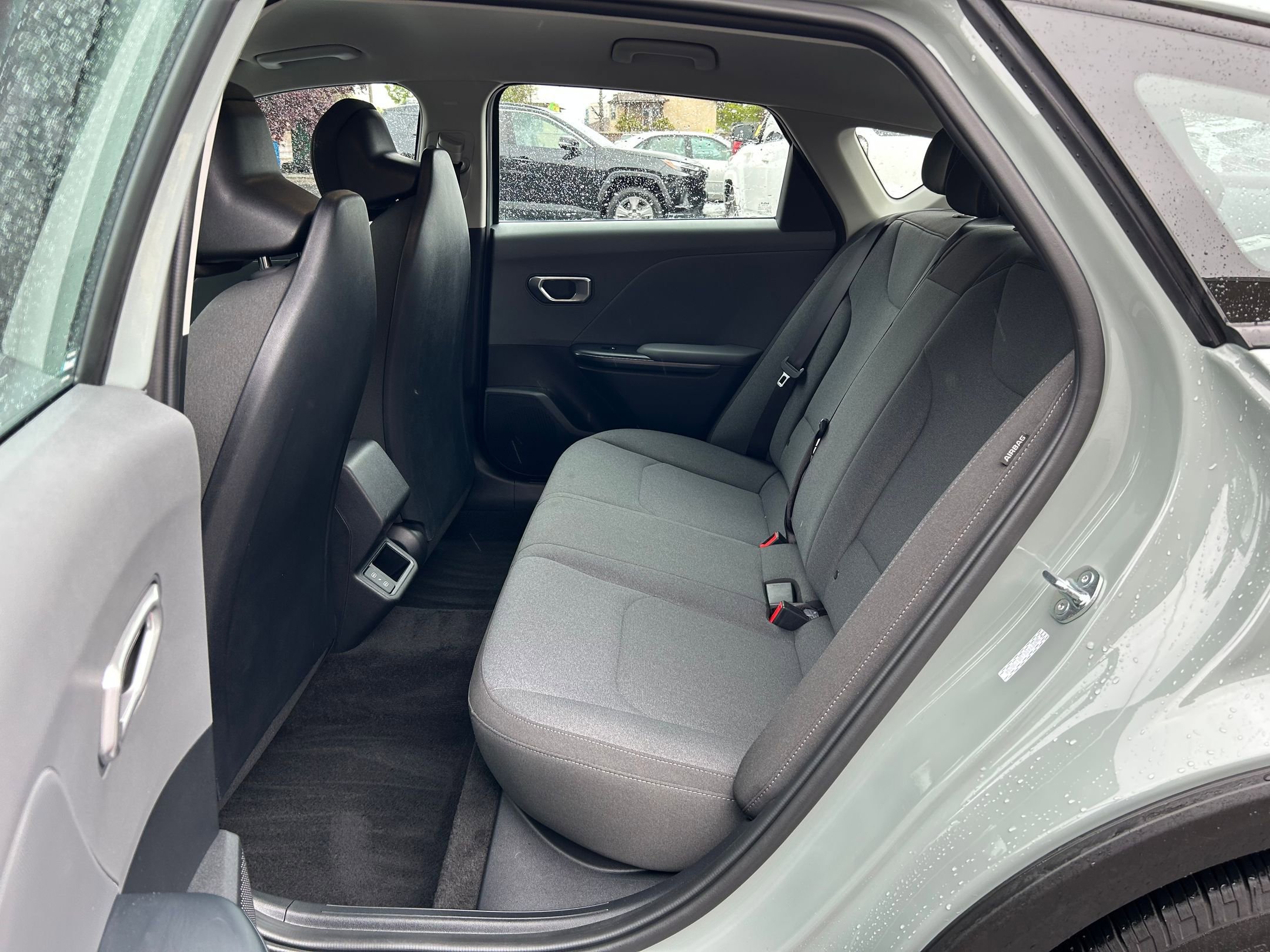 Used 2025 Kia K4 LXS FWD image 23