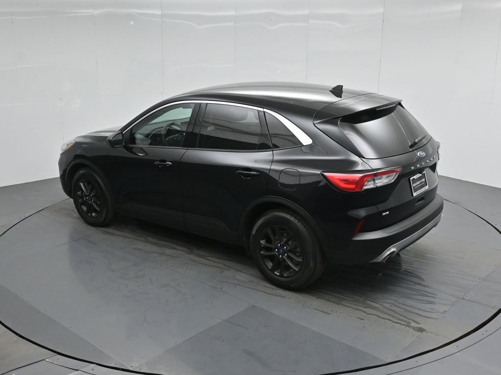 Certified 2022 Ford Escape SE image 42