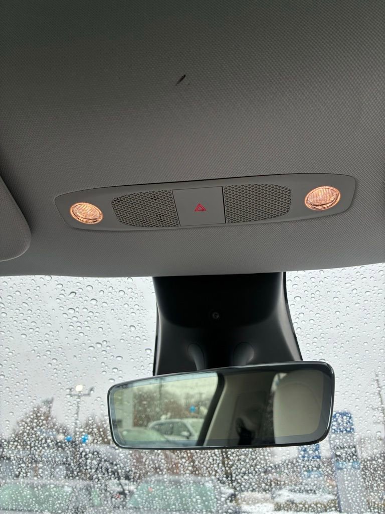 Used 2022 Tesla Model Y Performance image 30