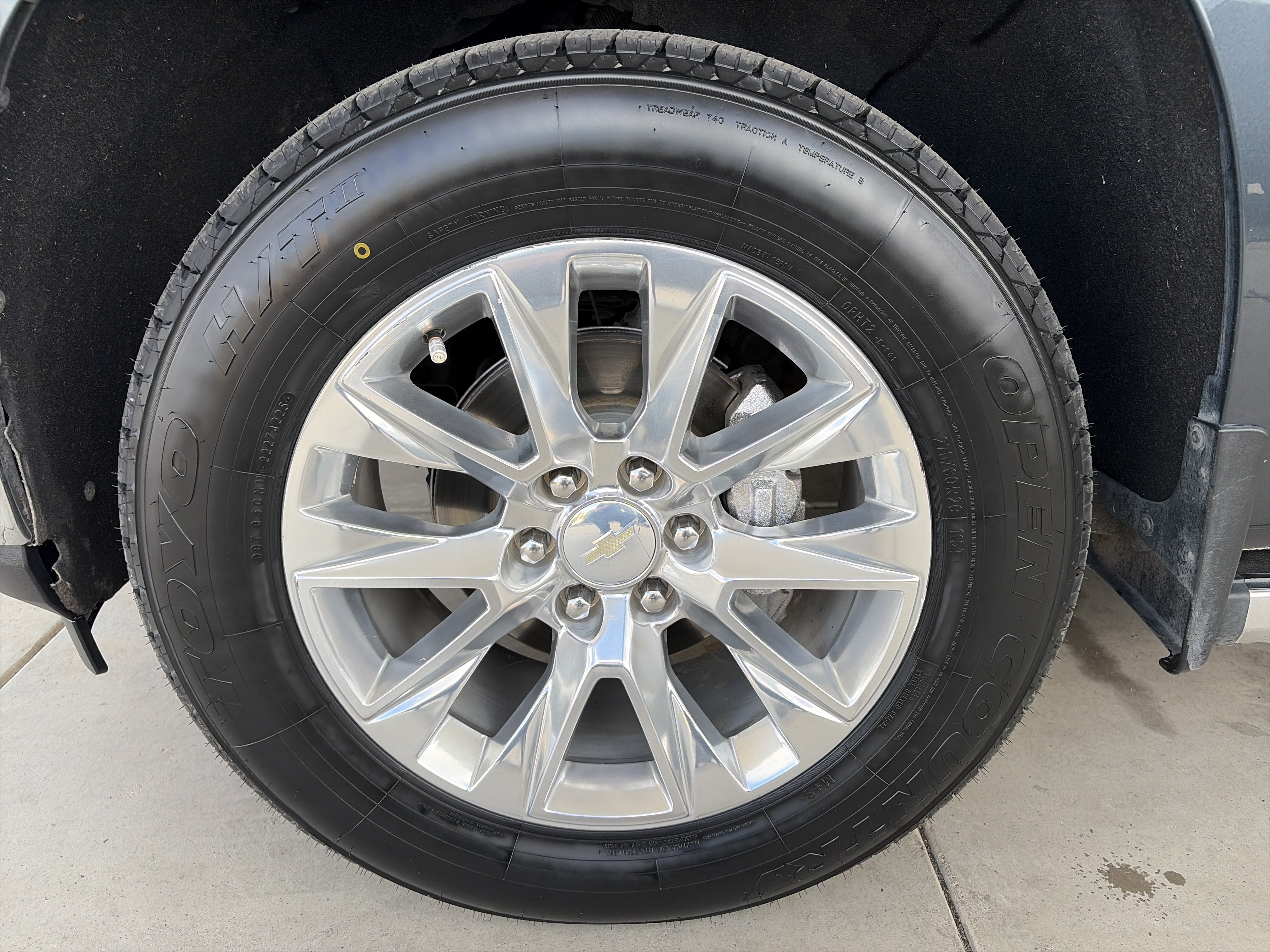 Used 2022 Chevrolet Silverado 1500 LTZ AWD/4WD image 9