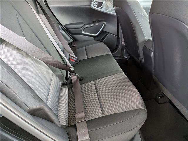 Used 2023 Kia Soul LX FWD image 18