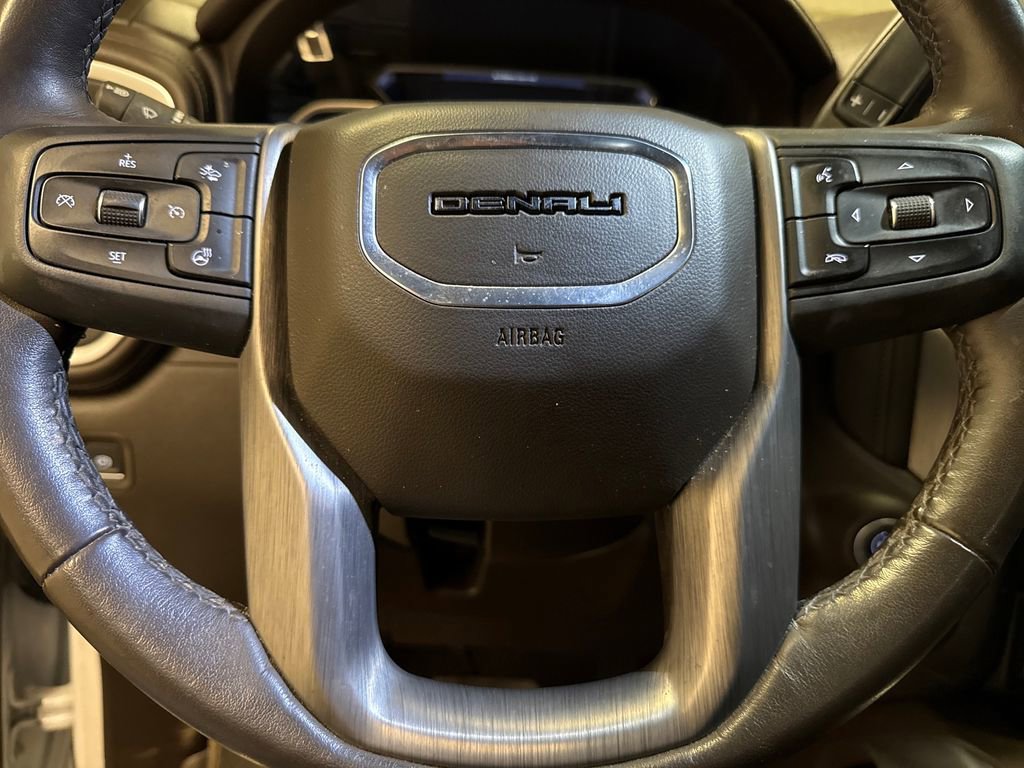 Used 2021 GMC Sierra 3500 Denali w/ Denali Ultimate Package image 9