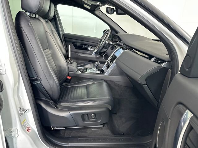 Used 2020 Land Rover Discovery Sport image 28