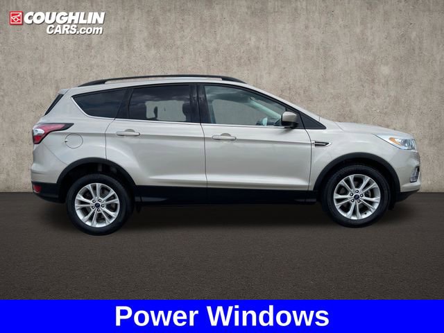 Used 2017 Ford Escape SE w/ SE Leather Comfort Package image 6