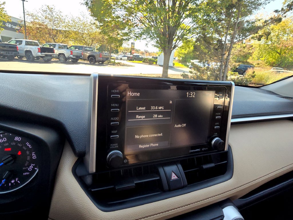 Certified 2019 Toyota RAV4 XLE w/ Convenience Package AWD/4WD image 23