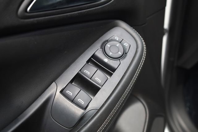 Used 2025 Buick Encore GX Preferred FWD image 14
