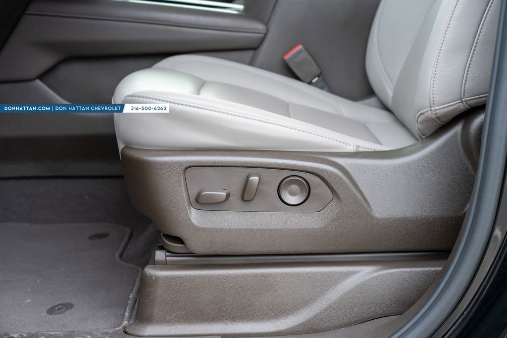 Used 2025 Chevrolet Tahoe LT w/ Comfort Package image 20